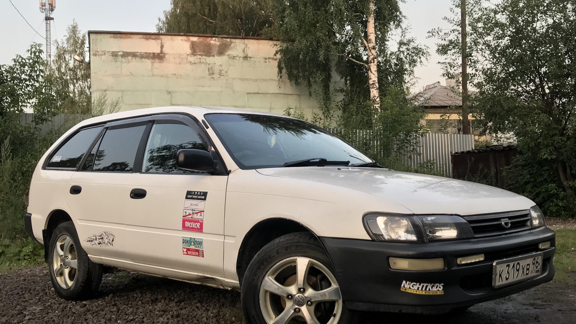 Toyota Corolla (100) 1.6 бензиновый 2002 | на DRIVE2