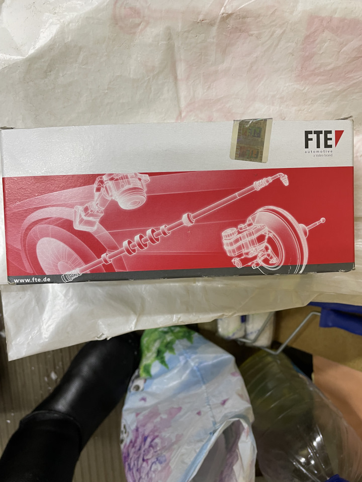 Форд Фокус, МКПП, комплект сцепления с выжимным и сальниками на Ford ...