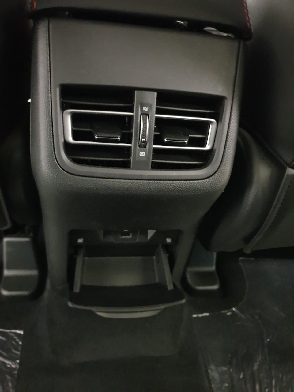 Распиновка блока предохранителей changan cs75 plus Обзор нового Changan CS75FL 30 фото - Changan CS35 Plus, 1,6 л, 2019 года тест-д