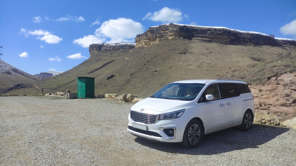 KIA Carnival Большой брат