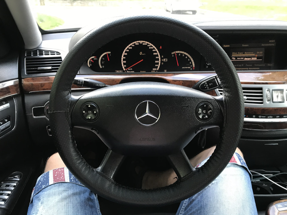 Фото в бортжурнале Mercedes-Benz S-Class (W221)