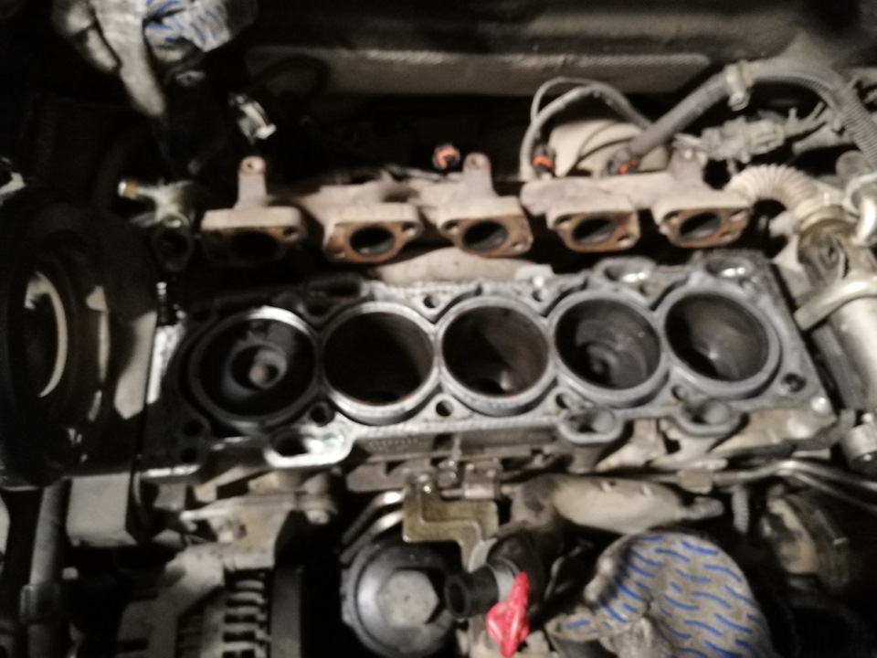 Фото в бортжурнале Volvo XC70 III