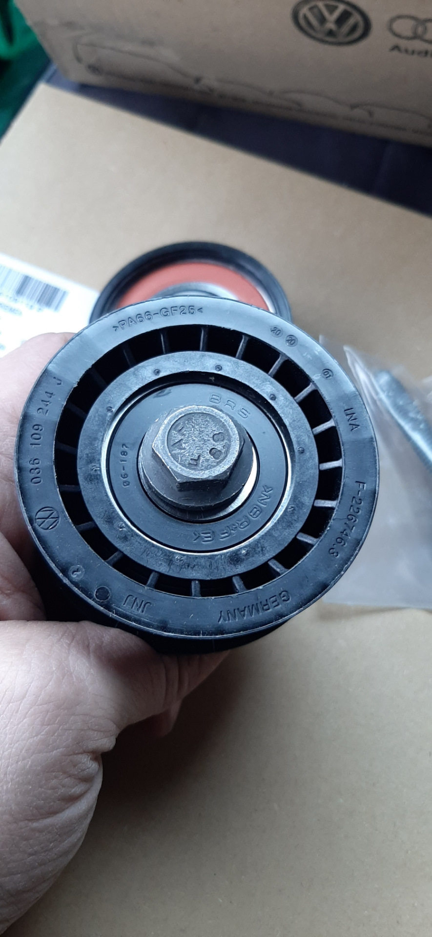 Фото в бортжурнале Skoda Fabia Combi Mk2. Запчасти на фото: 0361Q9