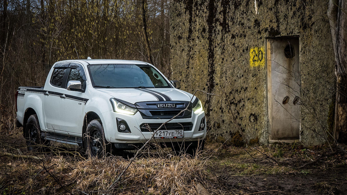 Isuzu D-Max 3.0 дизельный 2019 | 