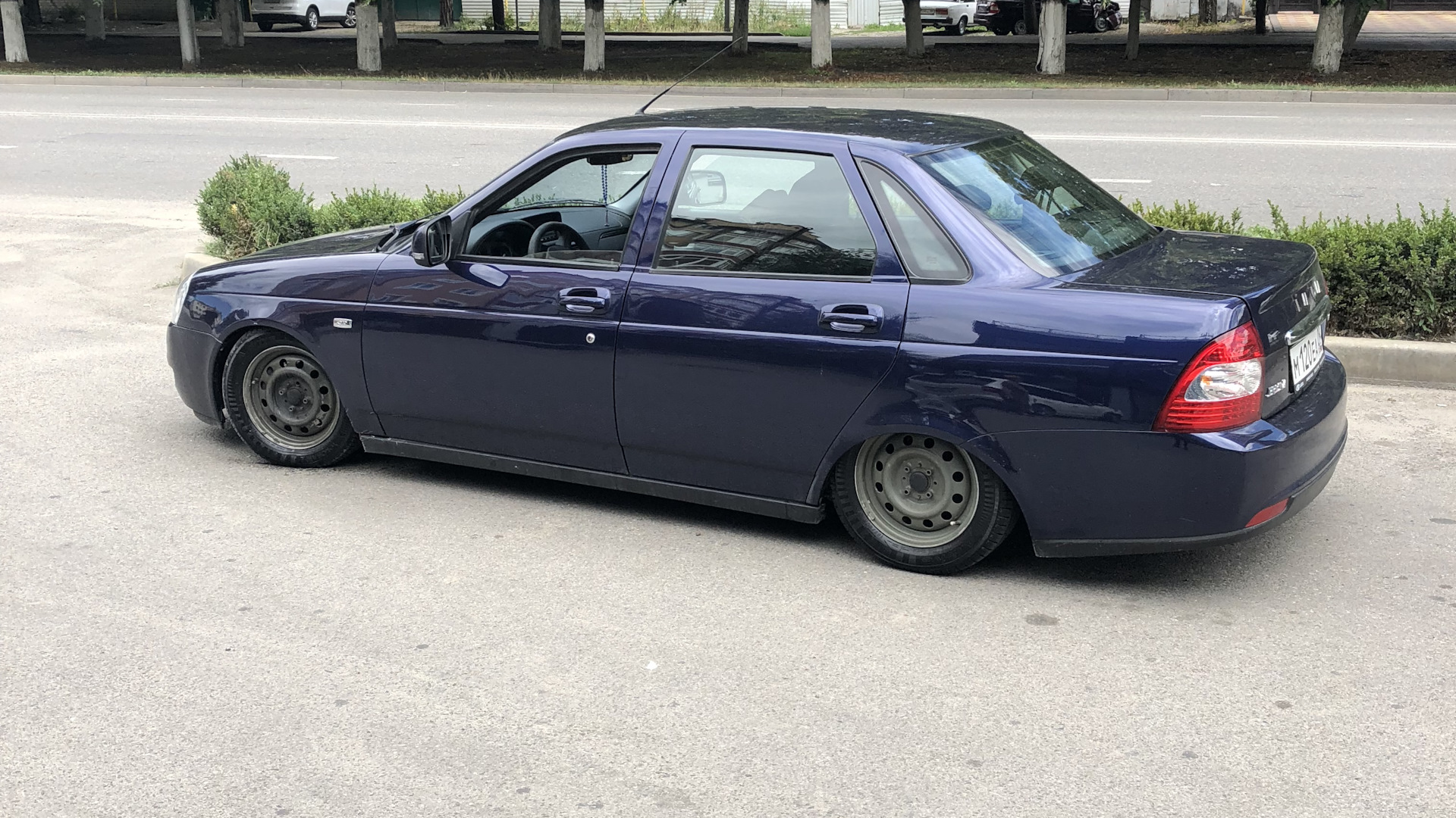 Lada Приора седан 1.6 бензиновый 2013 | Моя первая машина 😎 на DRIVE2