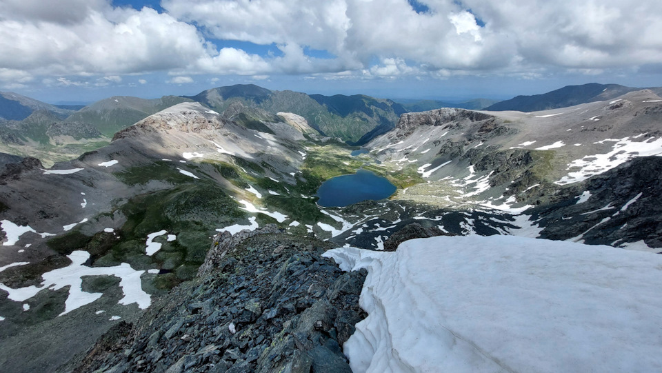 Горные озера – достойная цель для пешехода, чтобы преодолеть все подъемы — Nissan X-Trail II (t31)
