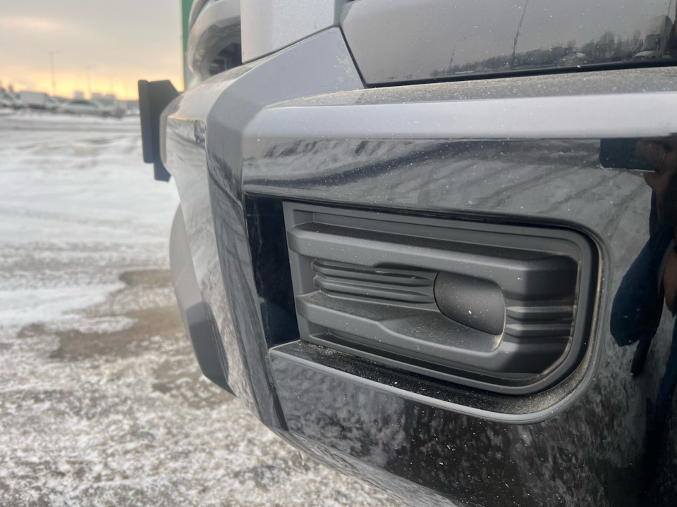 места под туманки есть, а вот самих туманок даже в топе нет — Haval H5 (2G)