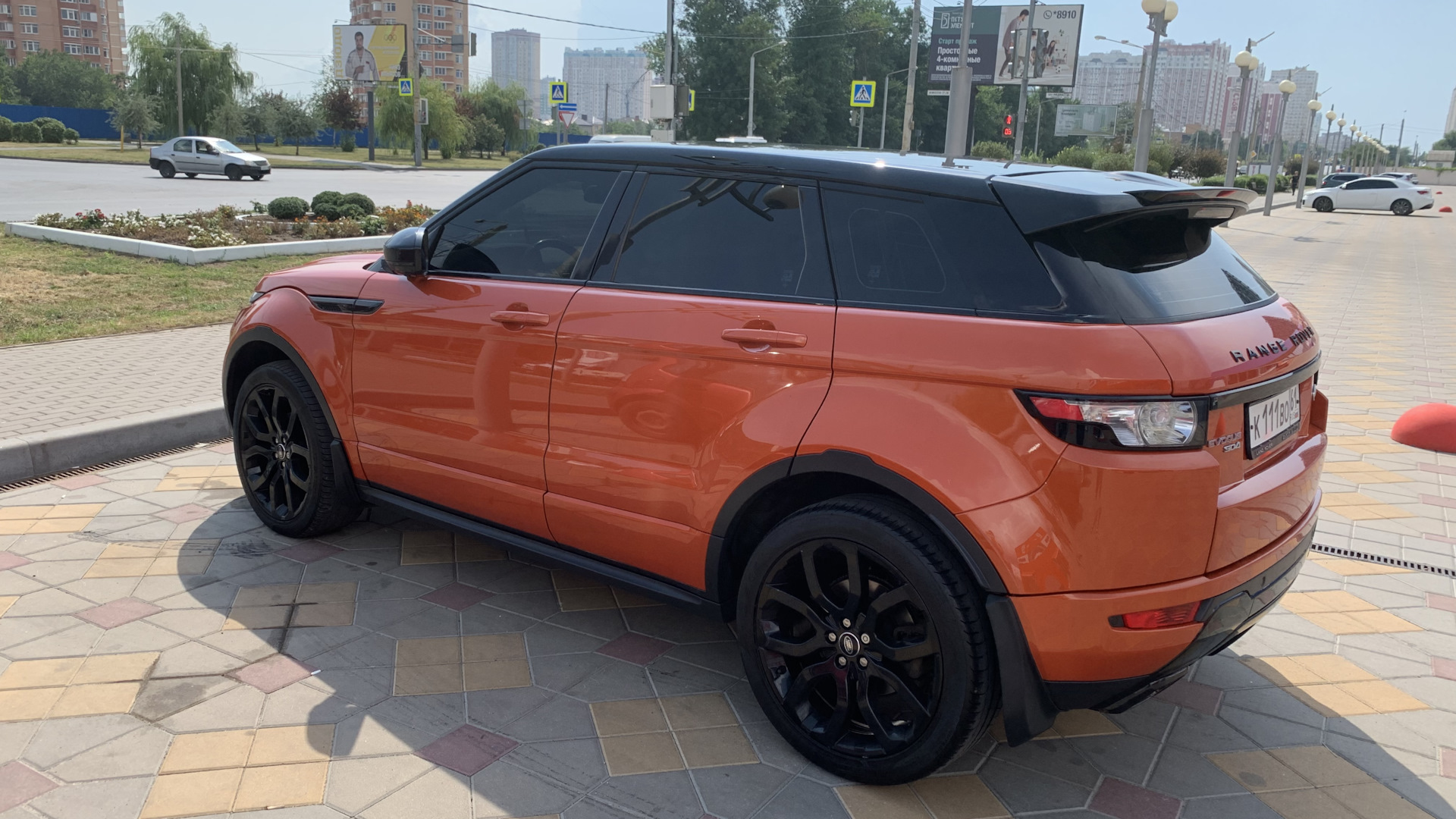 Land Rover Range Rover Evoque 2.2 дизельный 2015 | «Персидский персик» на  DRIVE2