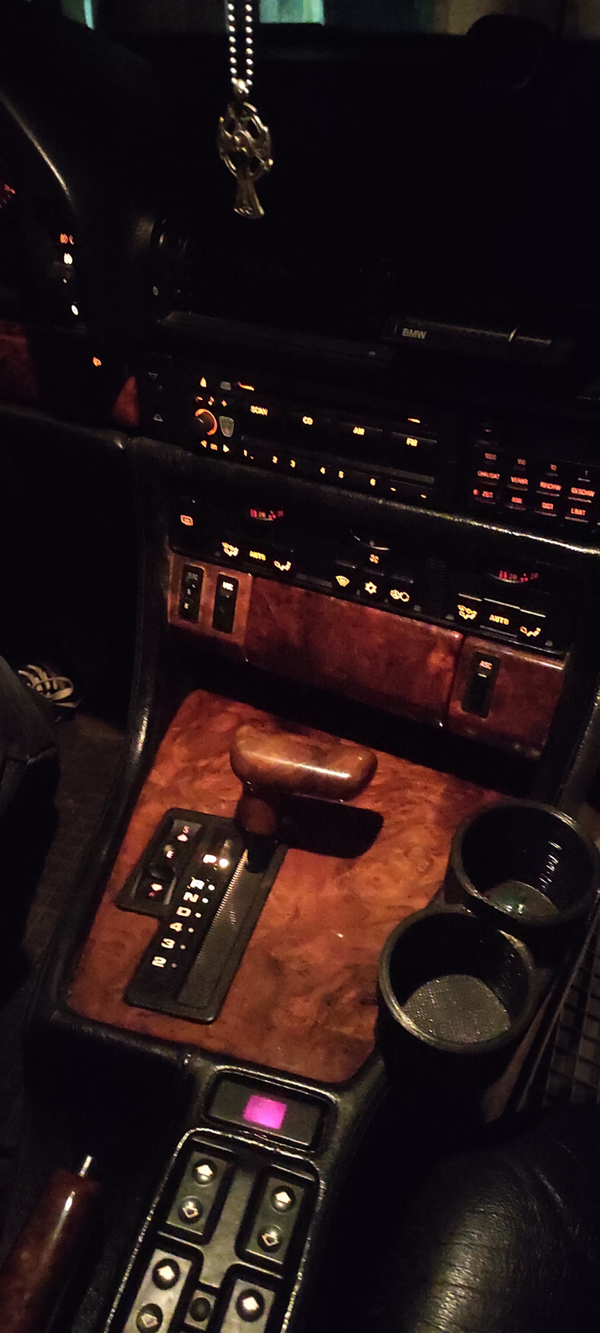 kTr9G7zJq-DCL1CTe2F_J4KI19Y-960.jpg