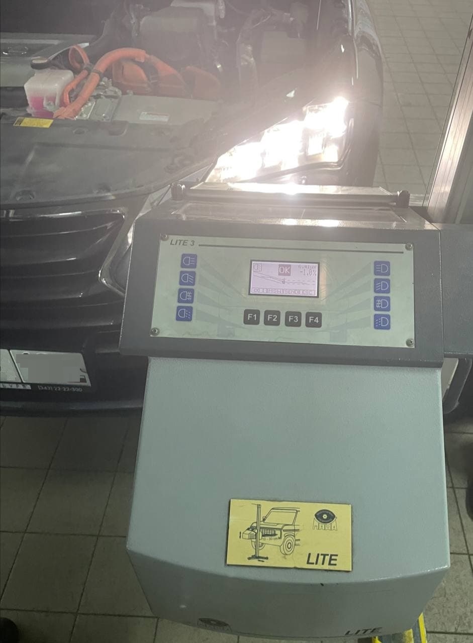 10. Регулировка ближнего света фар: важный момент — Lexus NX Hybrid (1G ...