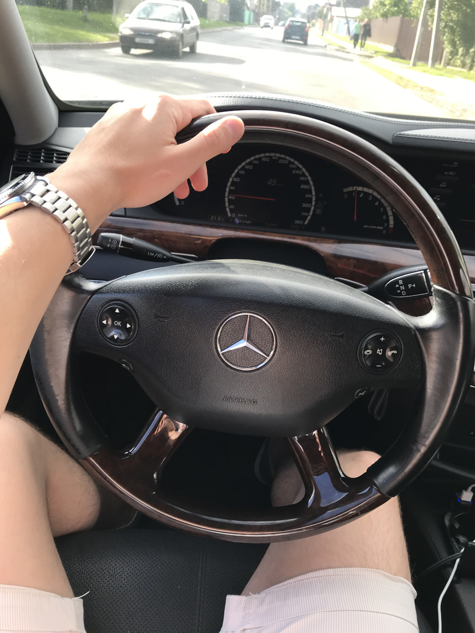 Фото в бортжурнале Mercedes-Benz S-Class (W221)