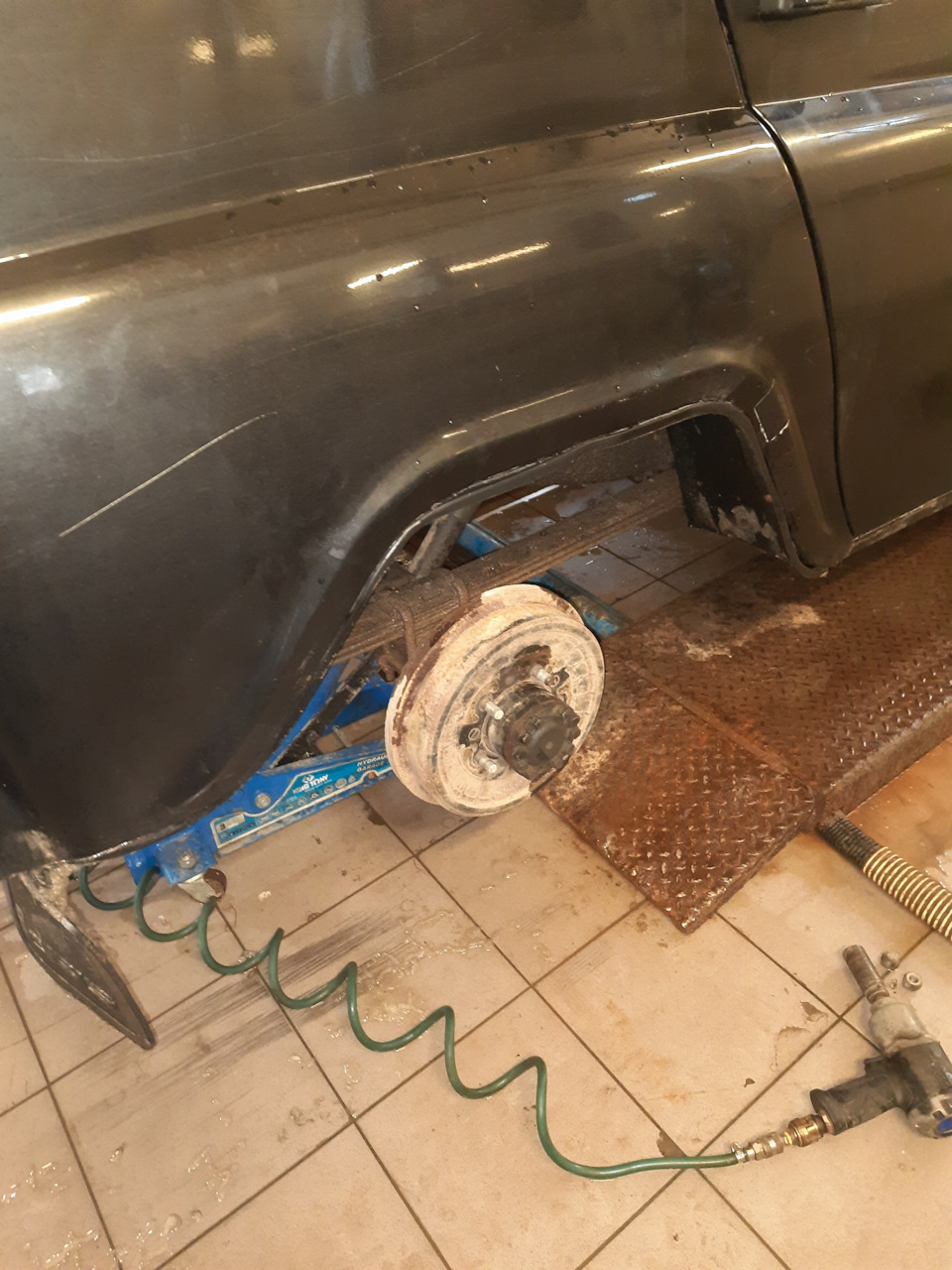 Порез шины — УАЗ 315195 Hunter, 2,7 л, 2015 года | шины | DRIVE2