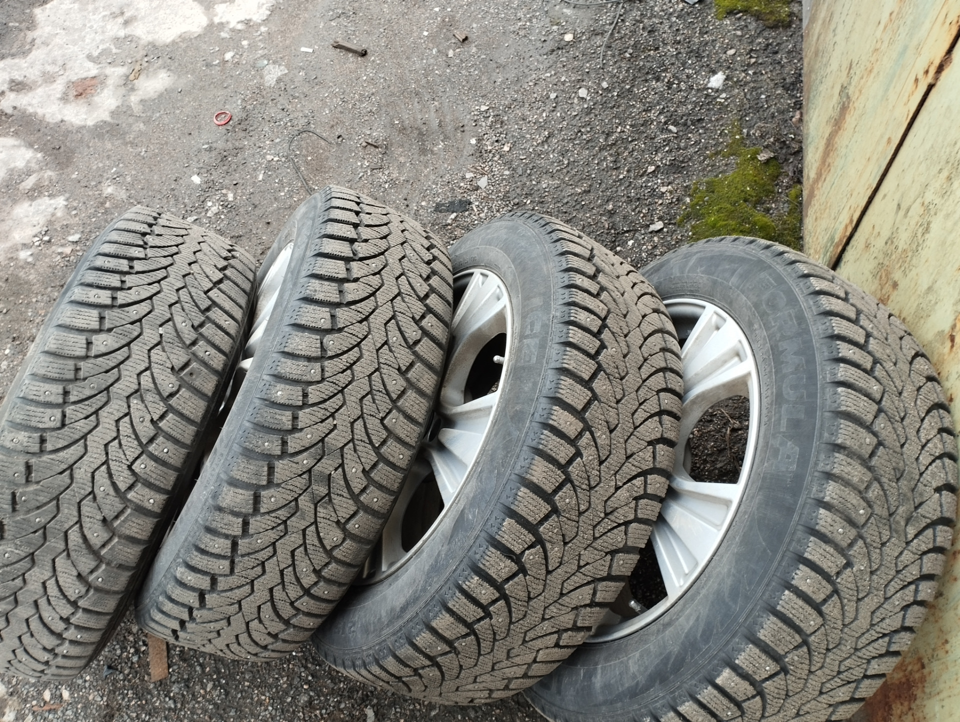Резина Formula Ice — резюме — Audi Q3 (1G), 2 л, 2012 года | шины | DRIVE2