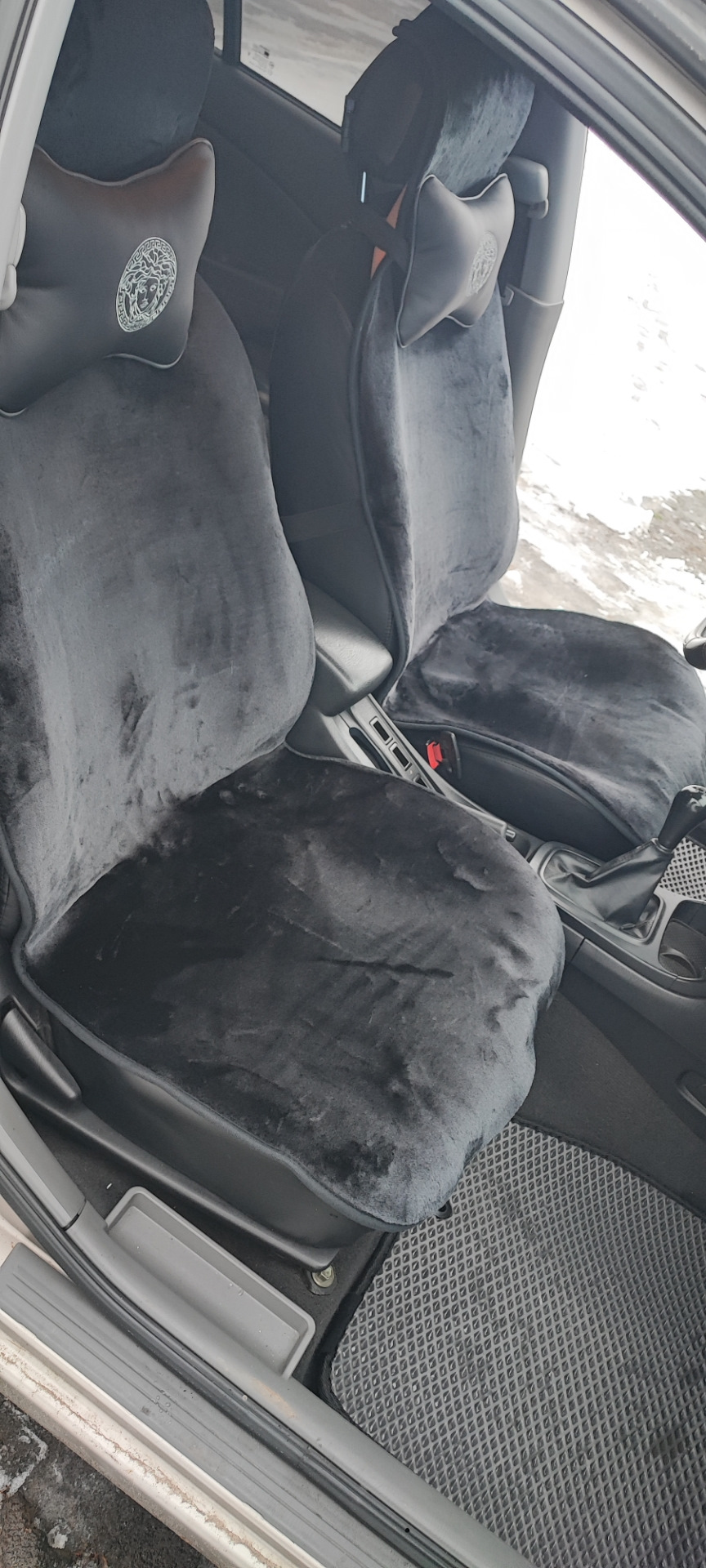 Новые накидки на сиденья — Nissan Almera Classic (B10), 1,6 л, 2009 ...