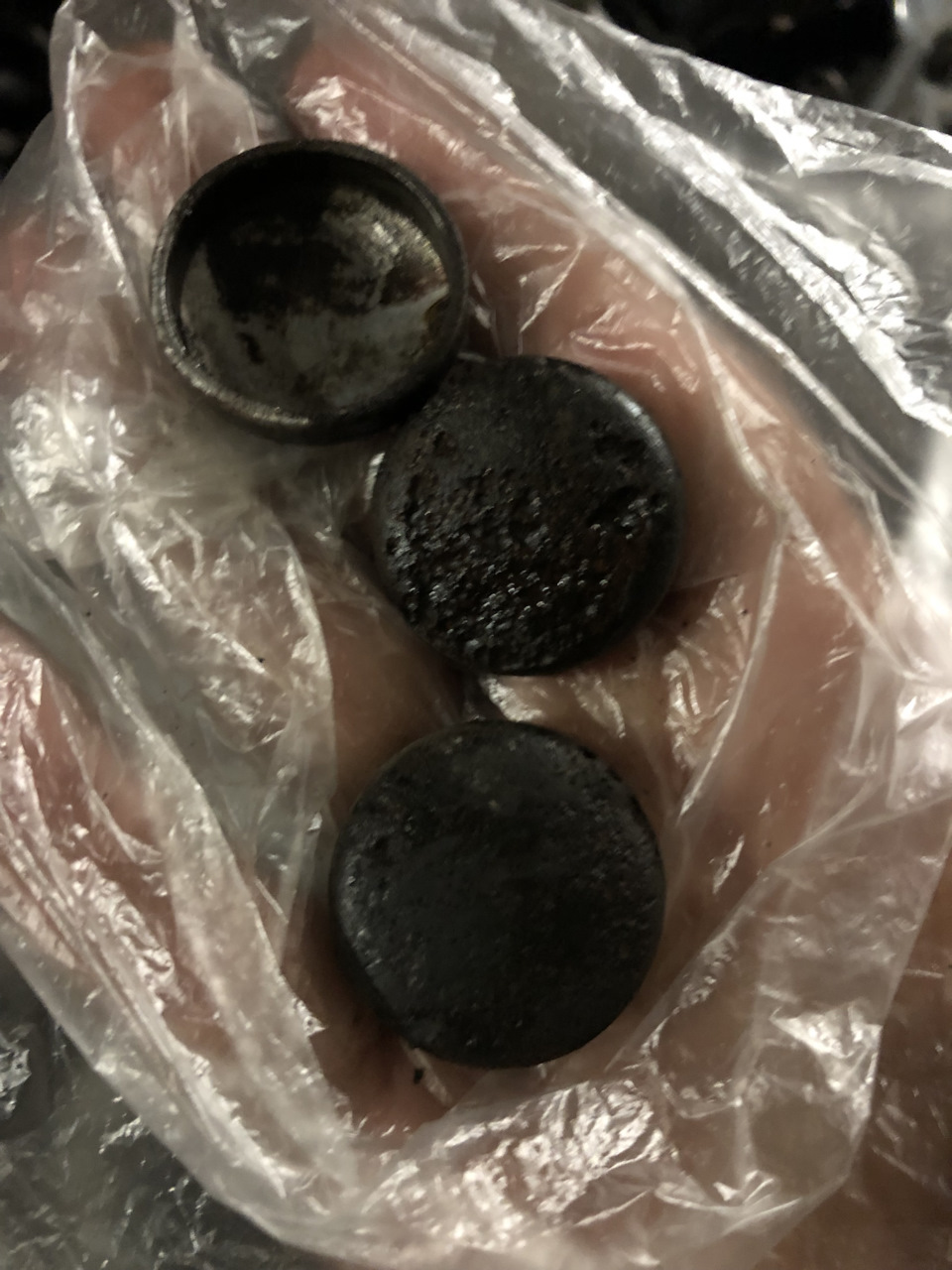 Замена заглушек в блоке цилиндров — FIAT Punto II, 1,9 л, 2001 года ...