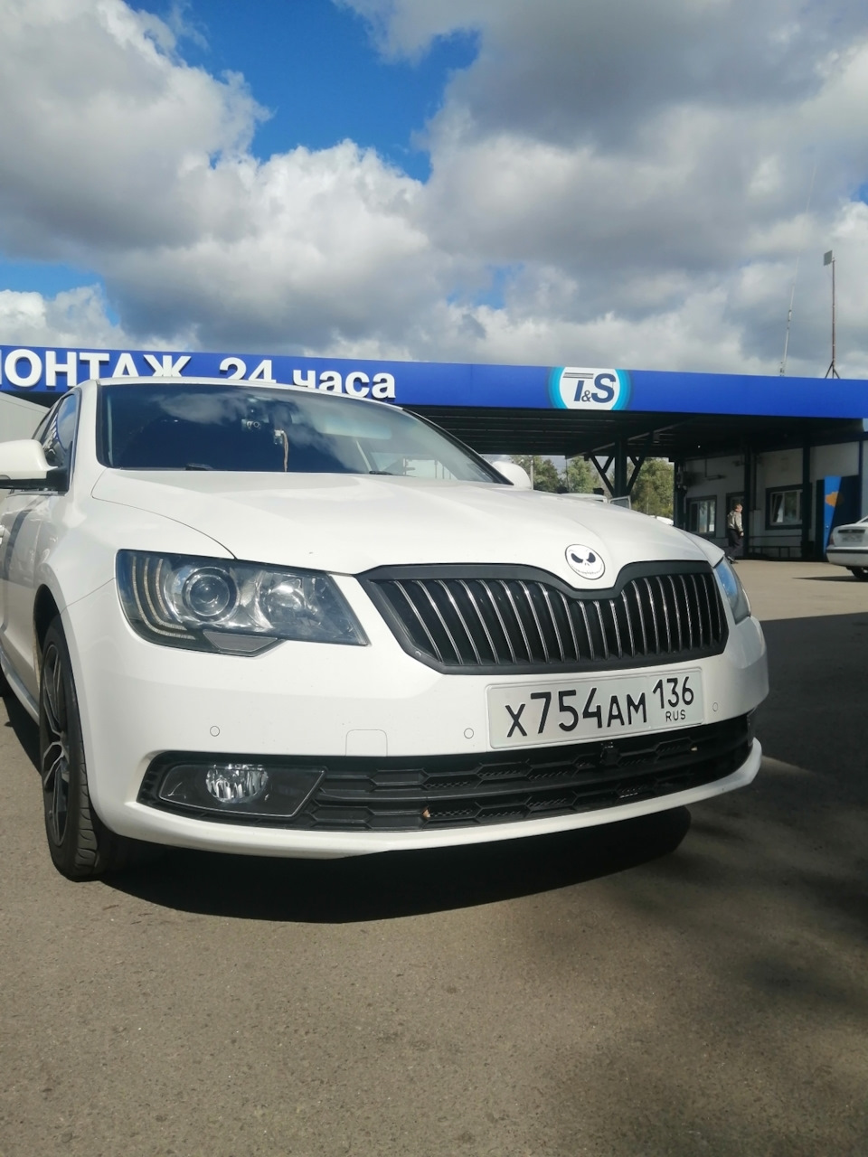 Прошился в V-petrik, представитель SergeiTSI. параметрия руля ттрс — Skoda  Superb Mk2, 1,8 л, 2014 года | тюнинг | DRIVE2