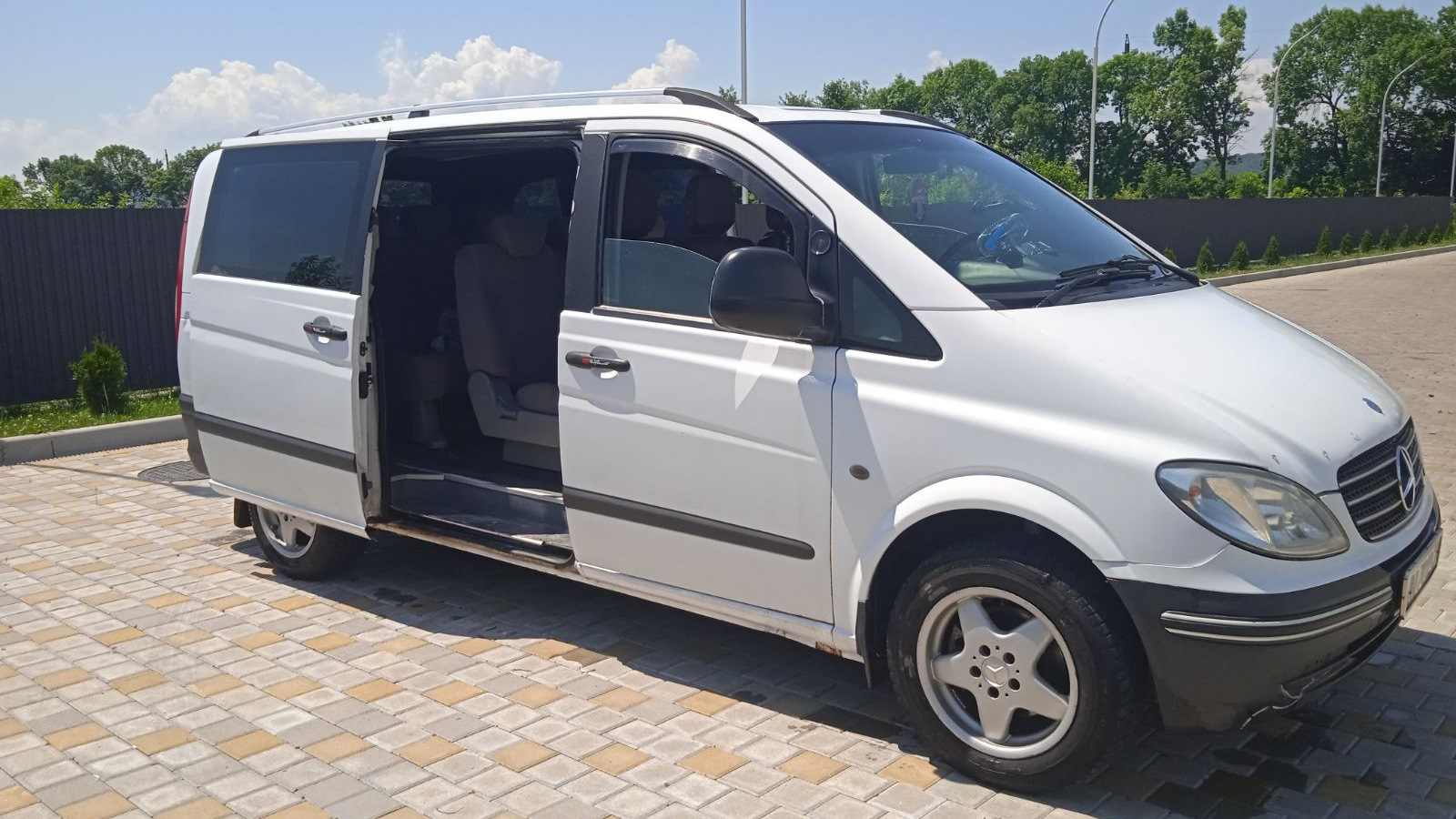 Mercedes-Benz Vito (2G) 2.2 дизельный 2005 | Вито белого цвета на DRIVE2