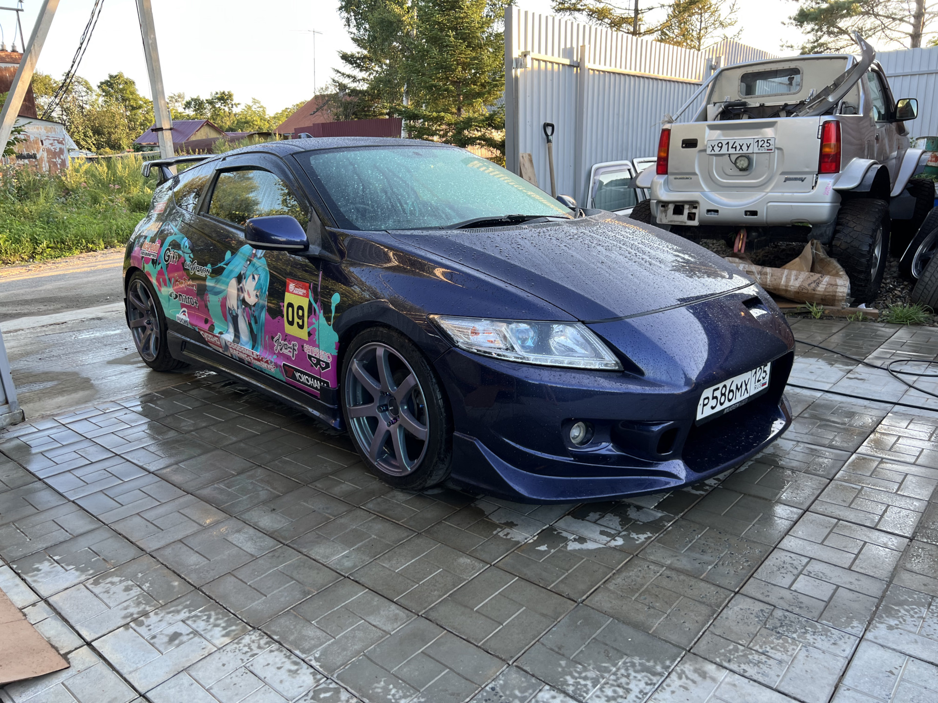 Помылись — Honda CR-Z, 1,5 л, 2013 года | мойка | DRIVE2