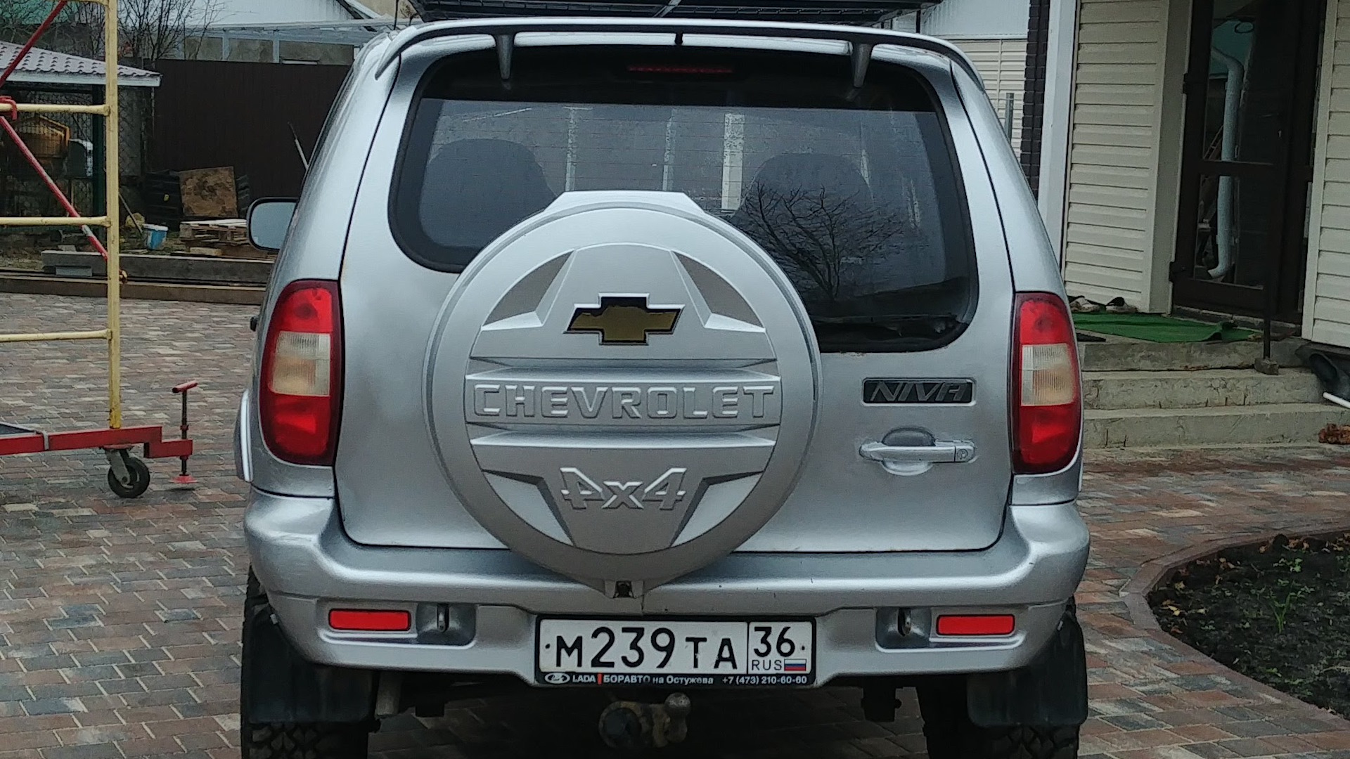 Chevrolet Niva 1.7 бензиновый 2006 | на DRIVE2