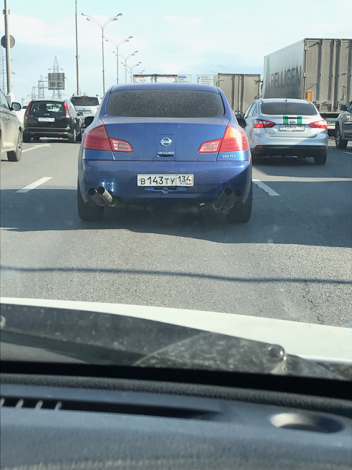 100. Очень тупое ДТП и встреча на МКАДе. — Nissan Skyline (V35), 3,5 л ...