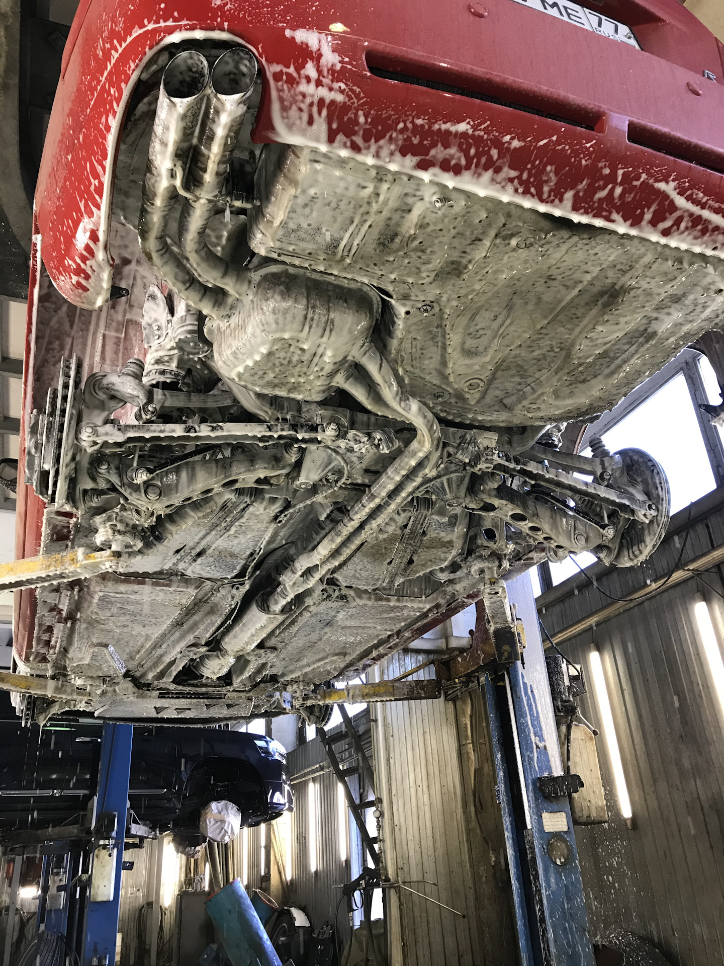 Volvo s60 2006 днище. днище volvo s40. днище вольво s60. днище вольво. дно volvo s60.