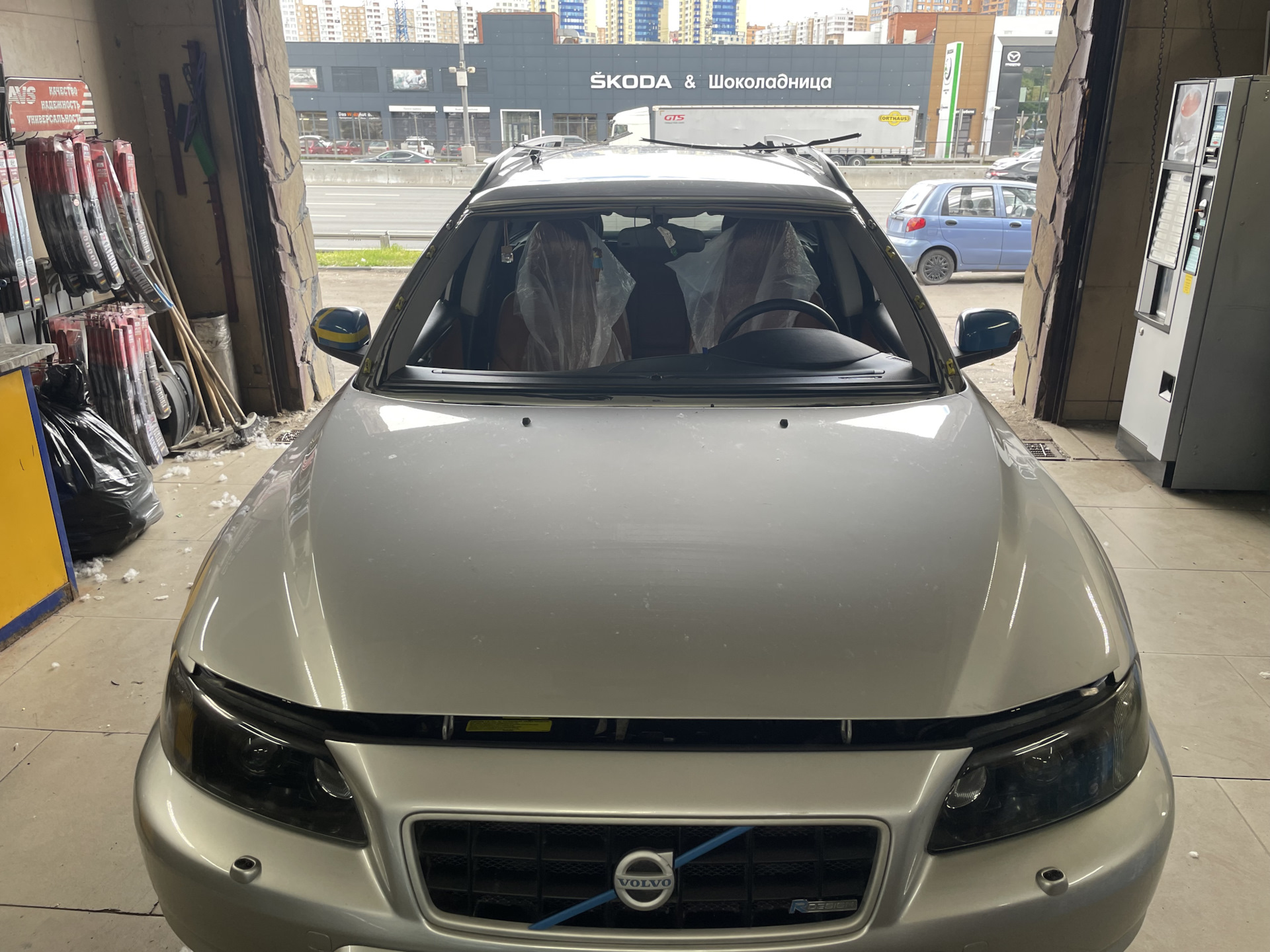 Купить Лобовое Стекло Вольво 960