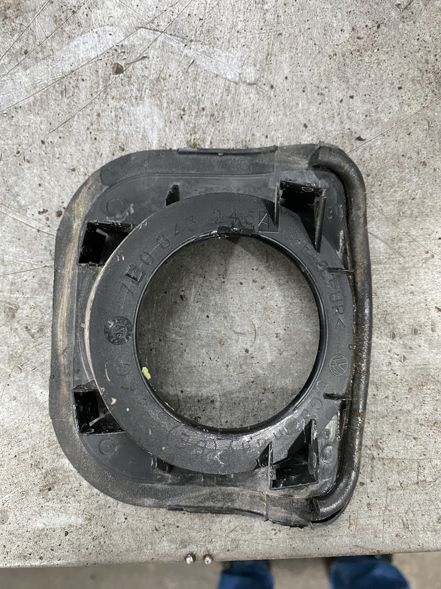 55. Герметизация левой боковины (привод левой сдвижной двери ...