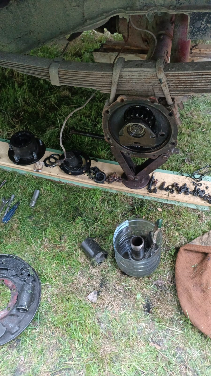 Подклинивает задний военный мост с самоблоком. — ГАЗ 69, 2,4 л, 1972 ...