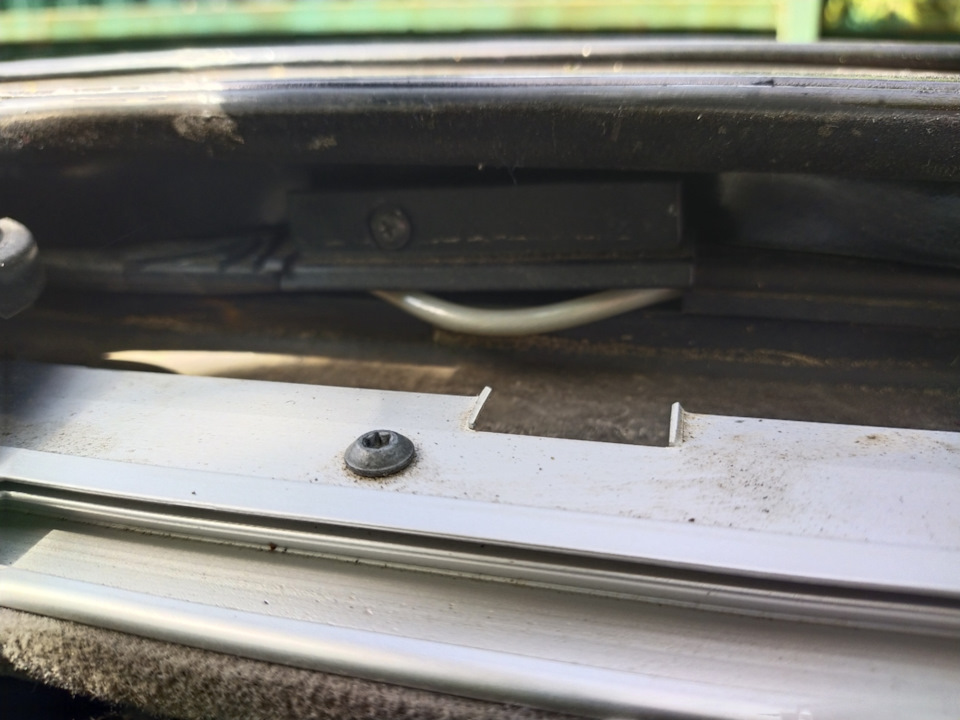 Фото в бортжурнале Mercedes-Benz E-class (W210)
