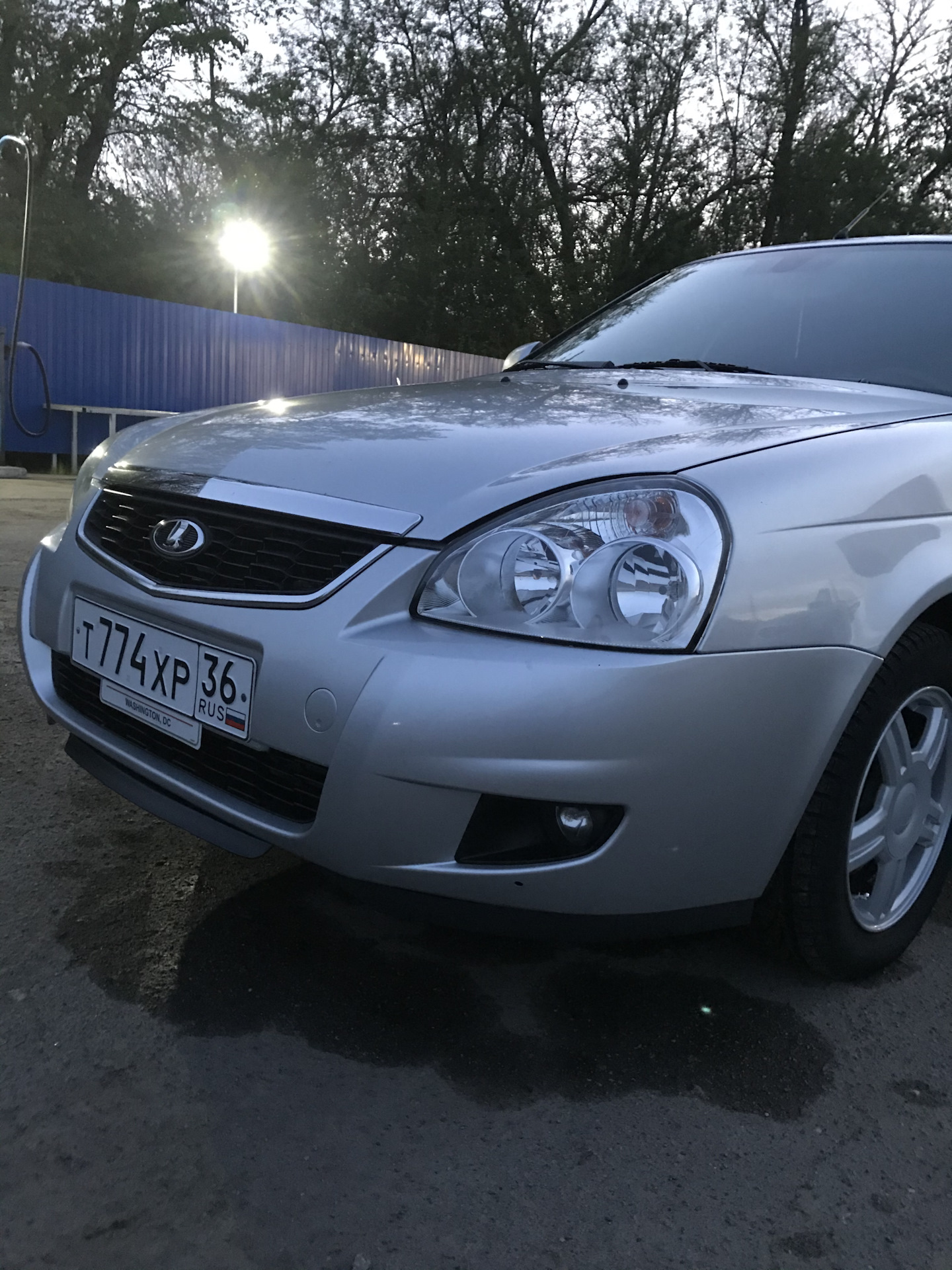 ⚒Фара+Самодельная губа 🛠 — LADA Приора хэтчбек, 1,6 л., 2014 года ...