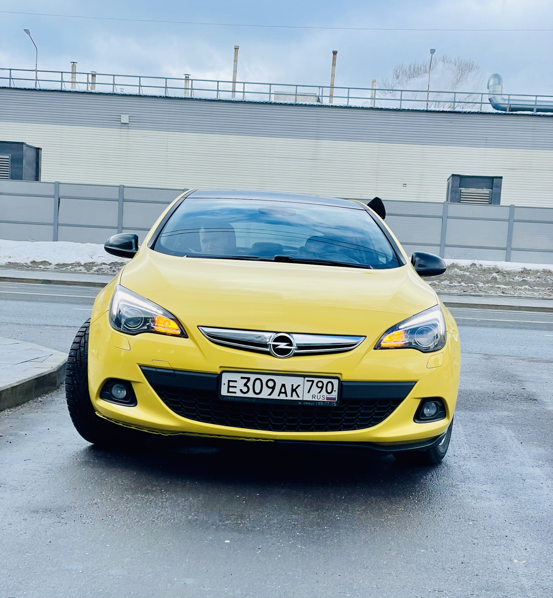 Opel Astra j GTC габариты