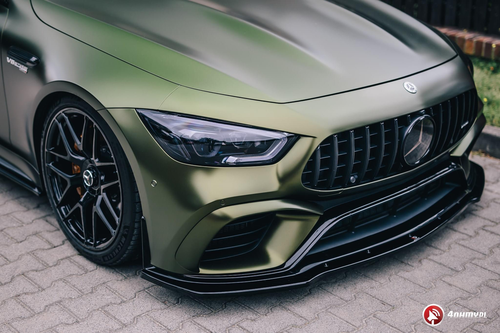 AMG gt body Kit