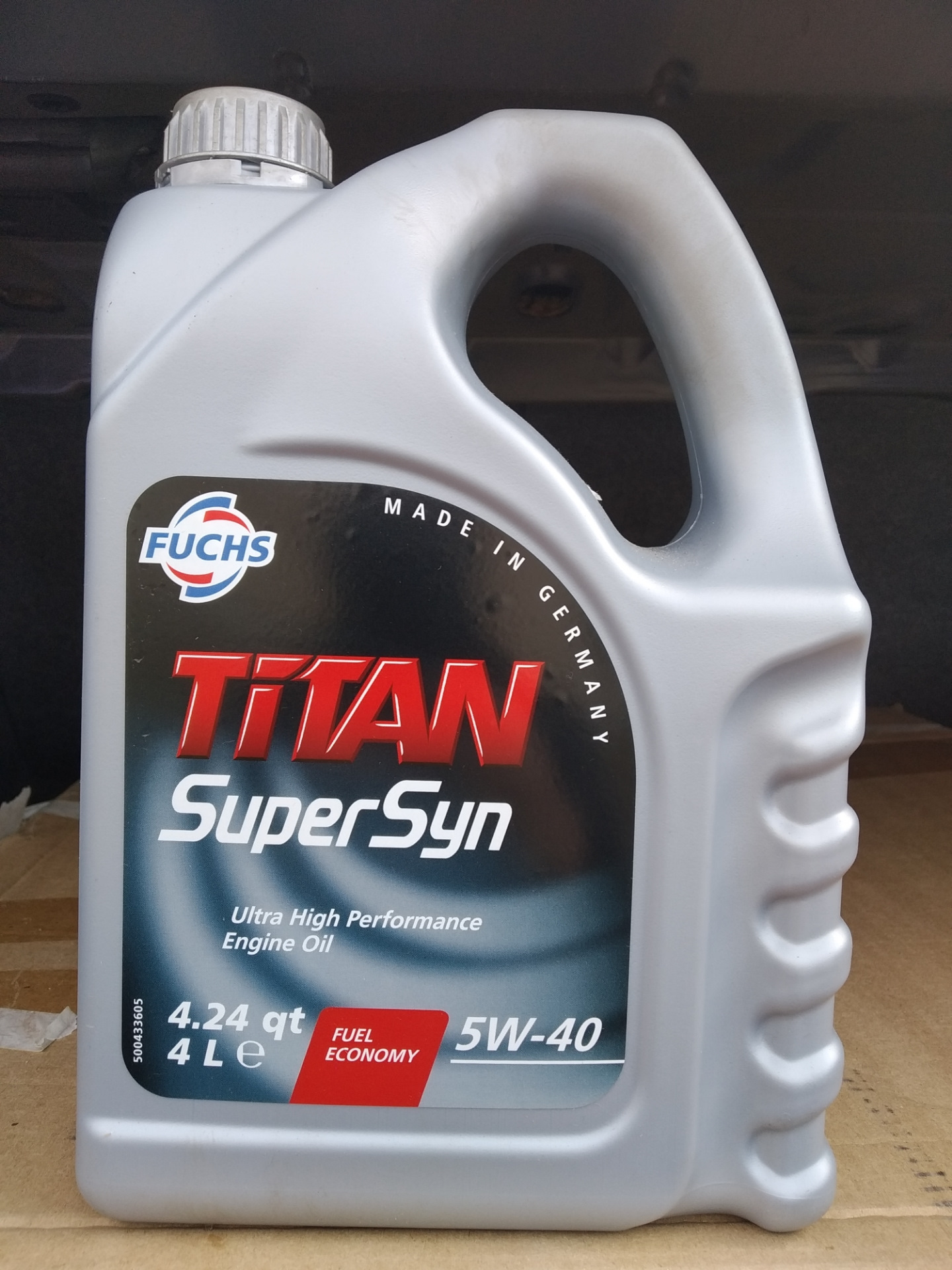 Купить титан 5w30. Fuchs Titan 5w30. Масло Titan SUPERSYN 5w-40. Моторное масло Титан 5w40 для Мерседес. Масло моторное Титан 5w40 дизель.