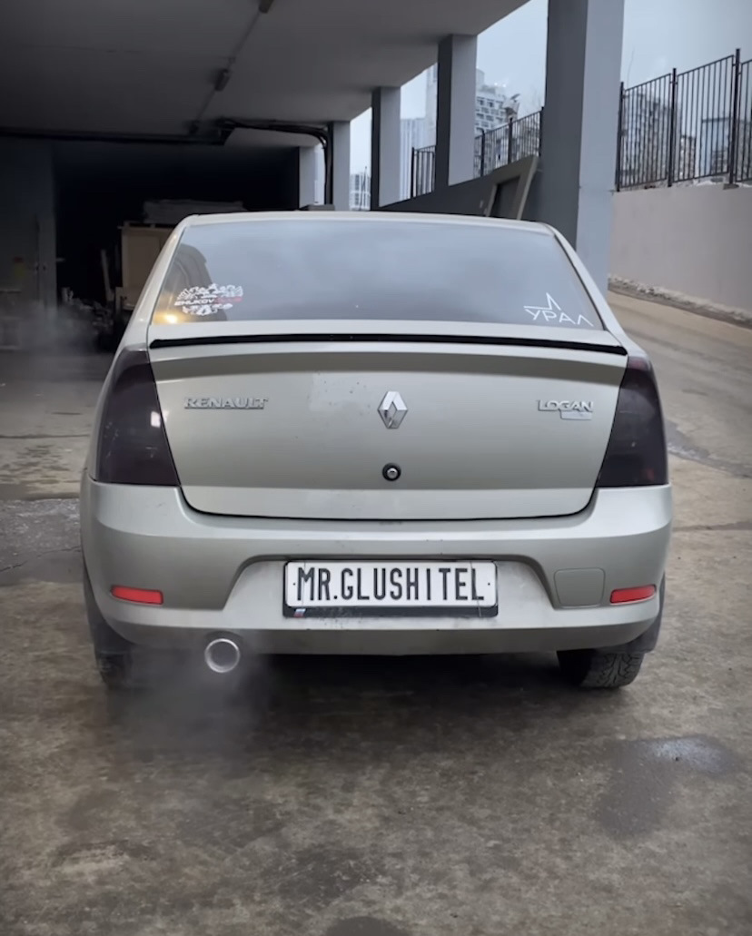 7. Баллада о выхлопе ч.2 — Renault Logan (1G), 1,6 л, 2011 года ...