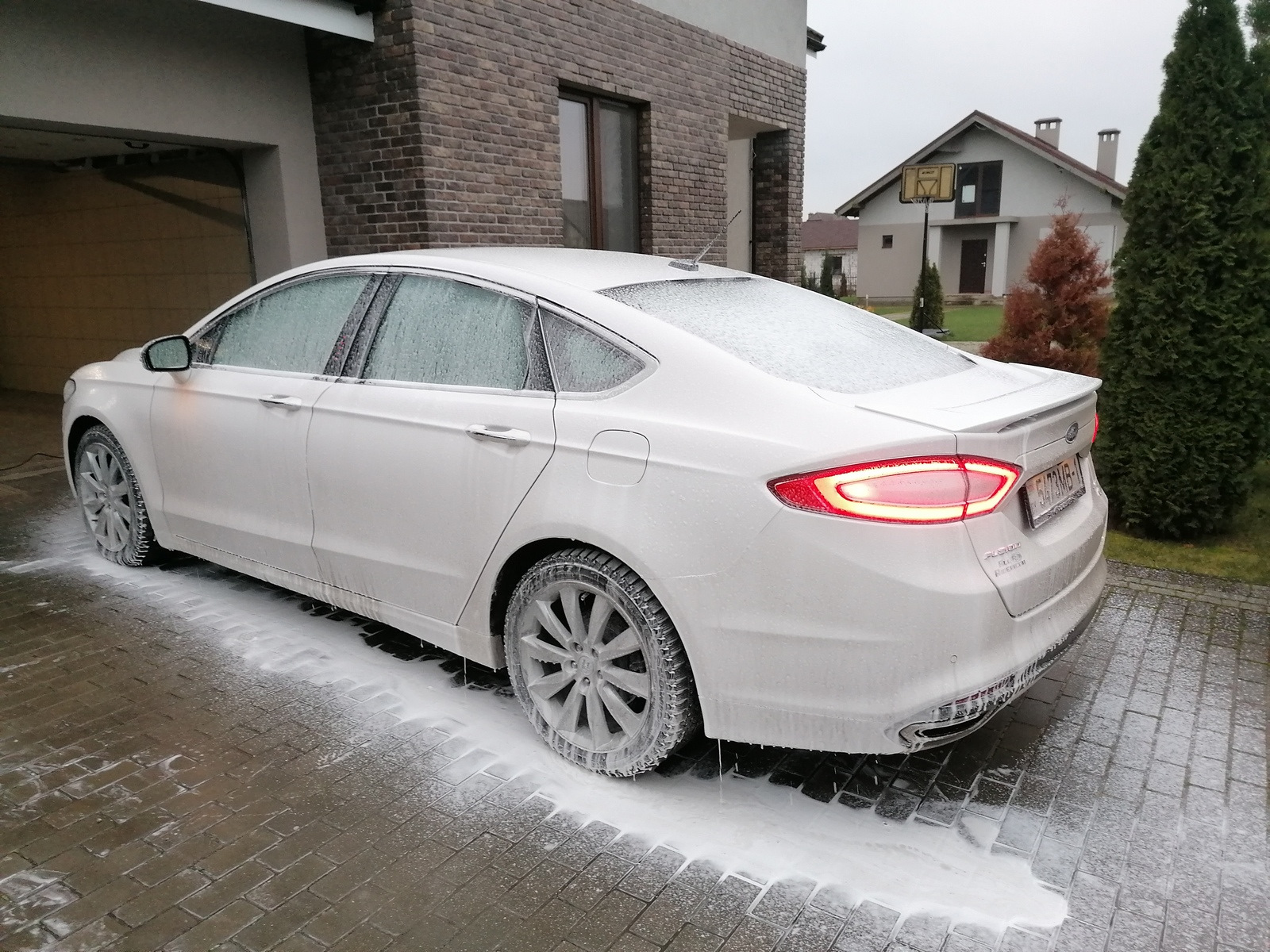 То мондео 5. Ford mondeo 5. Ford mondeo 5 белый. Форд мондео 5 зеленый. Ford mondeo 2015 серебро.