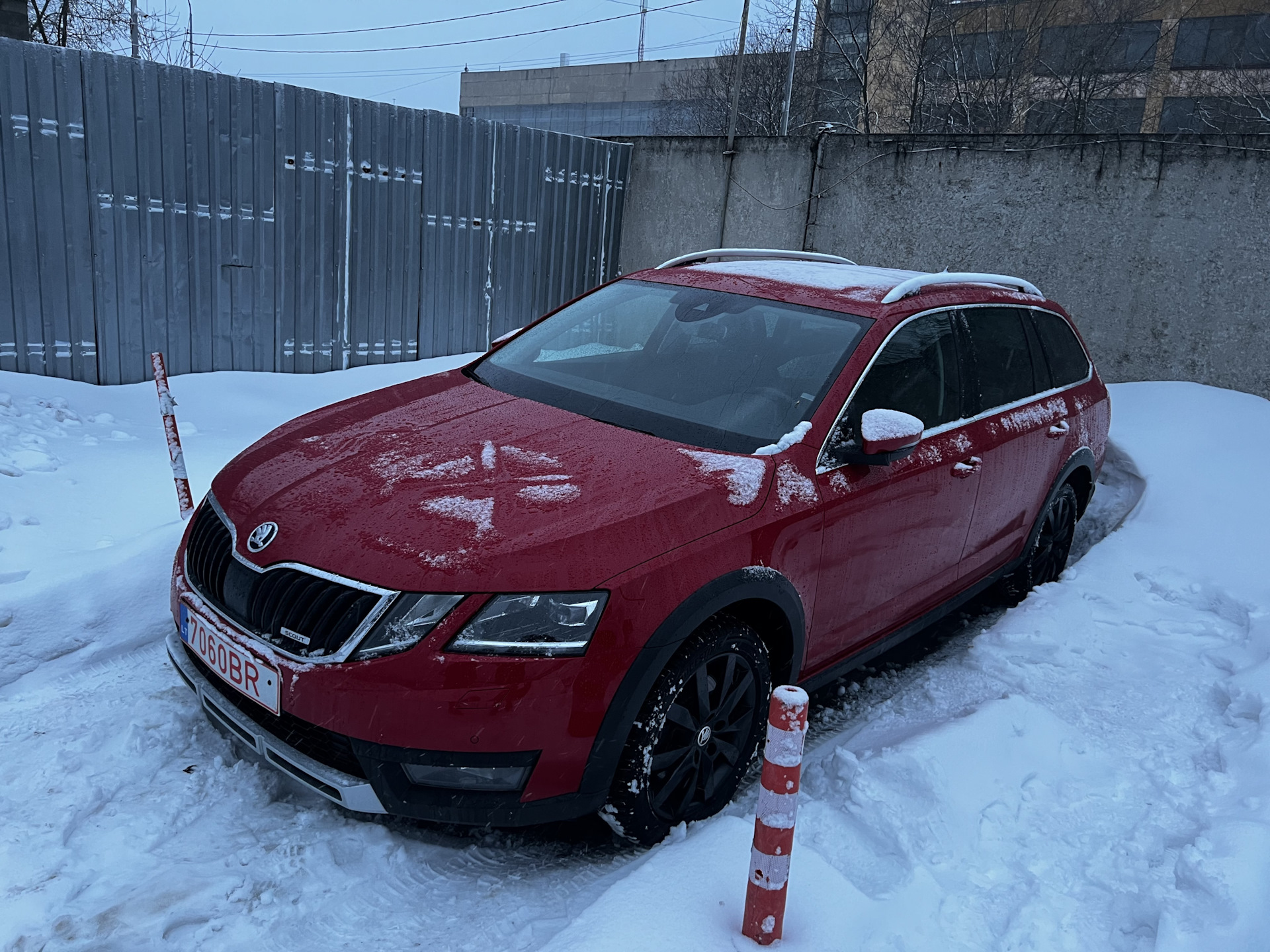 В поиске… — Skoda Octavia Scout A7 Mk3, 2 л, 2019 года | покупка машины |  DRIVE2