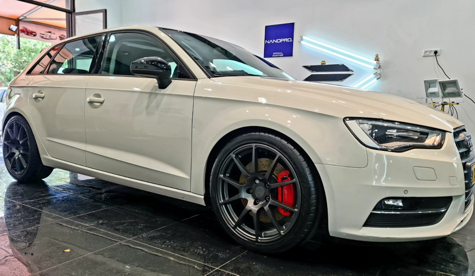 Тапки на Ауди REVO RFO 18" — Audi A3 Sportback (8VA), 1,8 л, 2016 года ...