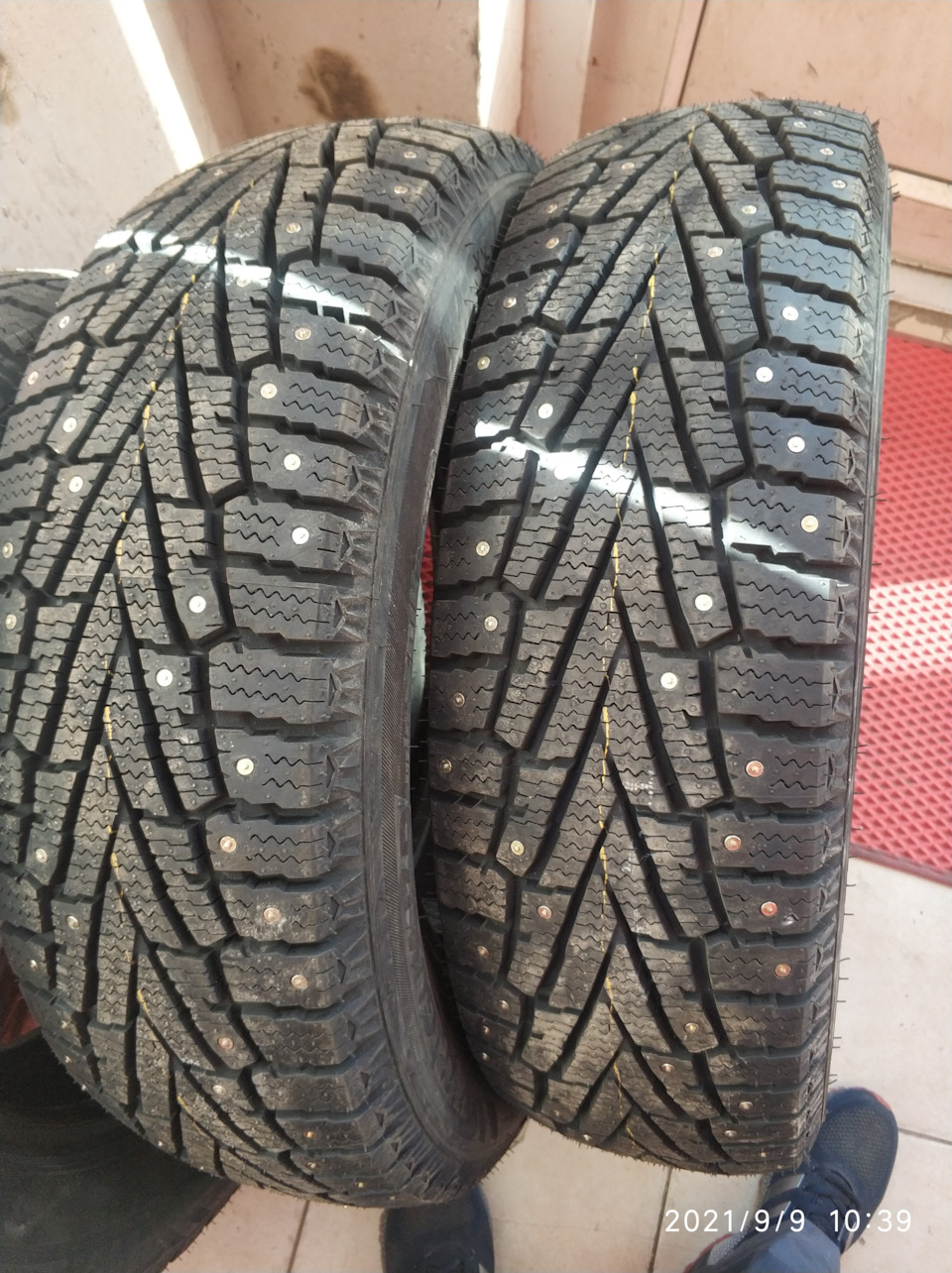 Roadstone Winguard WinSpike LT Шип — Hyundai H-1 (2G), 2,5 л, 2008 года ...
