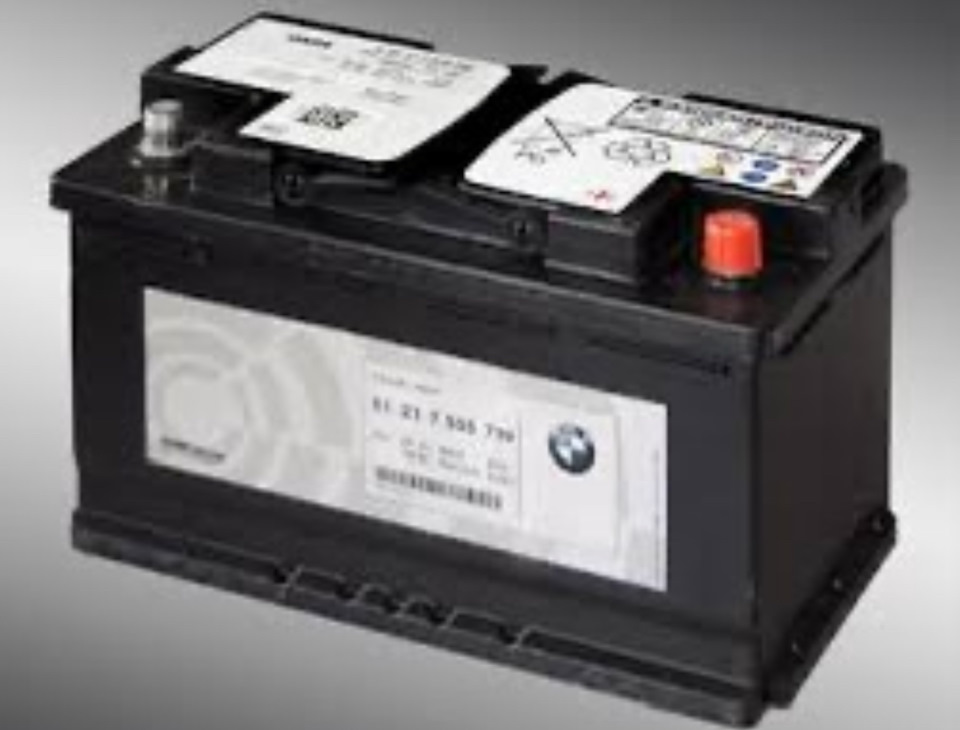 Низкий заряд аккумулятора. — BMW X3 (G01), 3 л, 2018 года | электроника ...