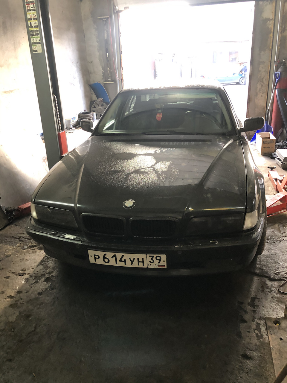 Nash Druzhnyj Servis Bmw 7 Series 2 8 L 1998 Goda Na Drive2