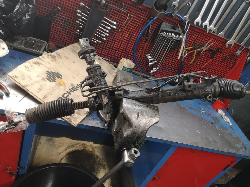 Восстановление рулевой рейки — BMW 3 series (E36), 1,8 л, 1994 года ...