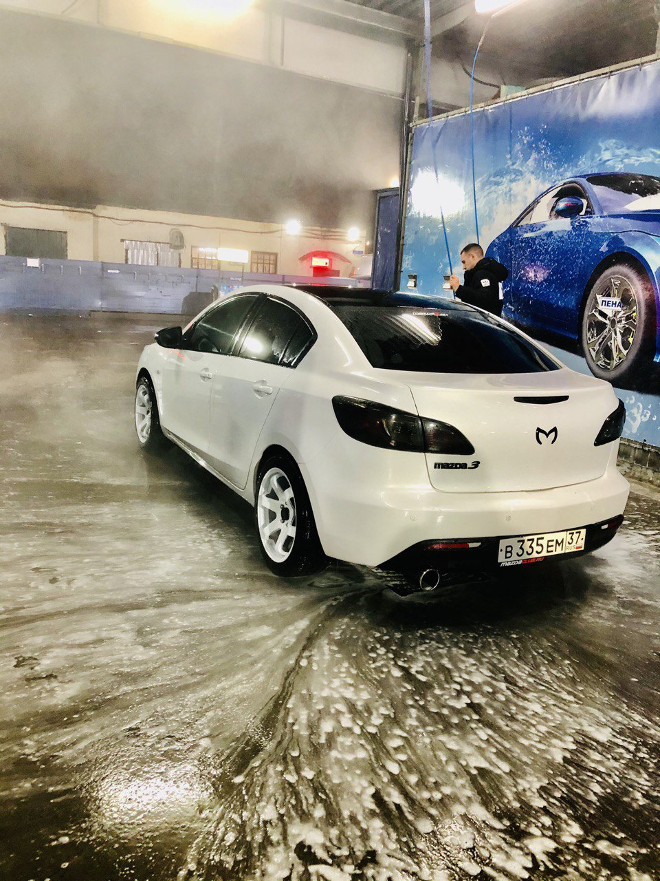 Наконец то переобулись :) — Mazda 3 (2G) BL, 1,6 л, 2011 года | колёсные  диски | DRIVE2