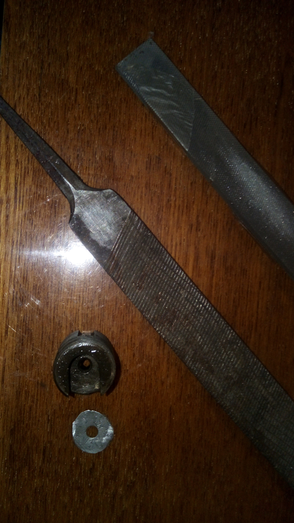 устранение стука рулевого редуктора — ГАЗ 3110, 2,4 л, 1999 года ...