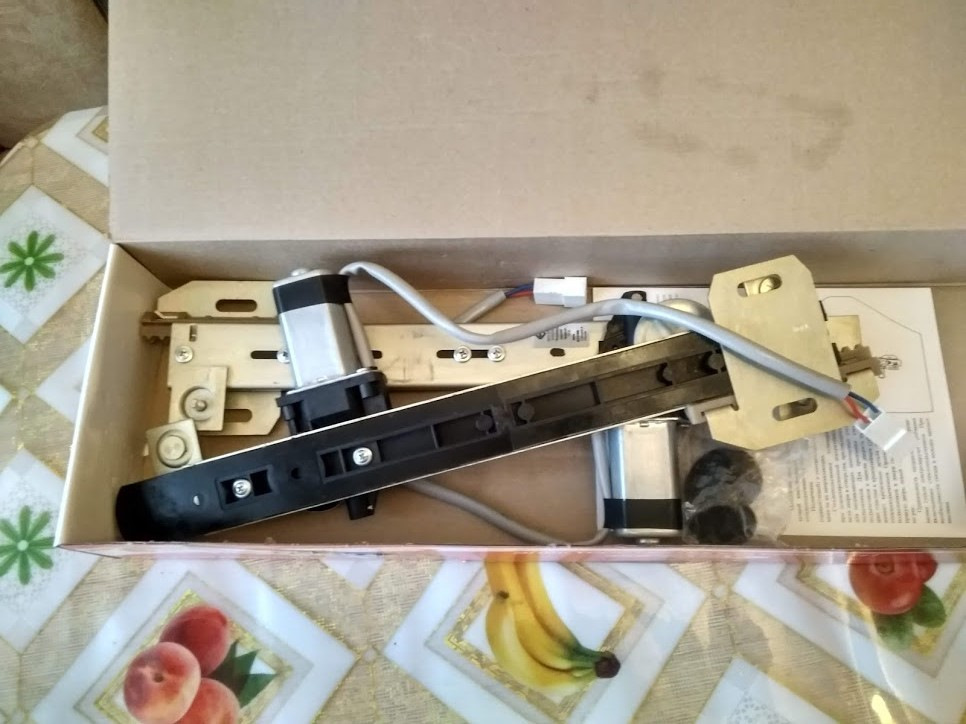 Еще один шаг к Люксу: Задние стеклоподъемники — Lada Приора универсал ...