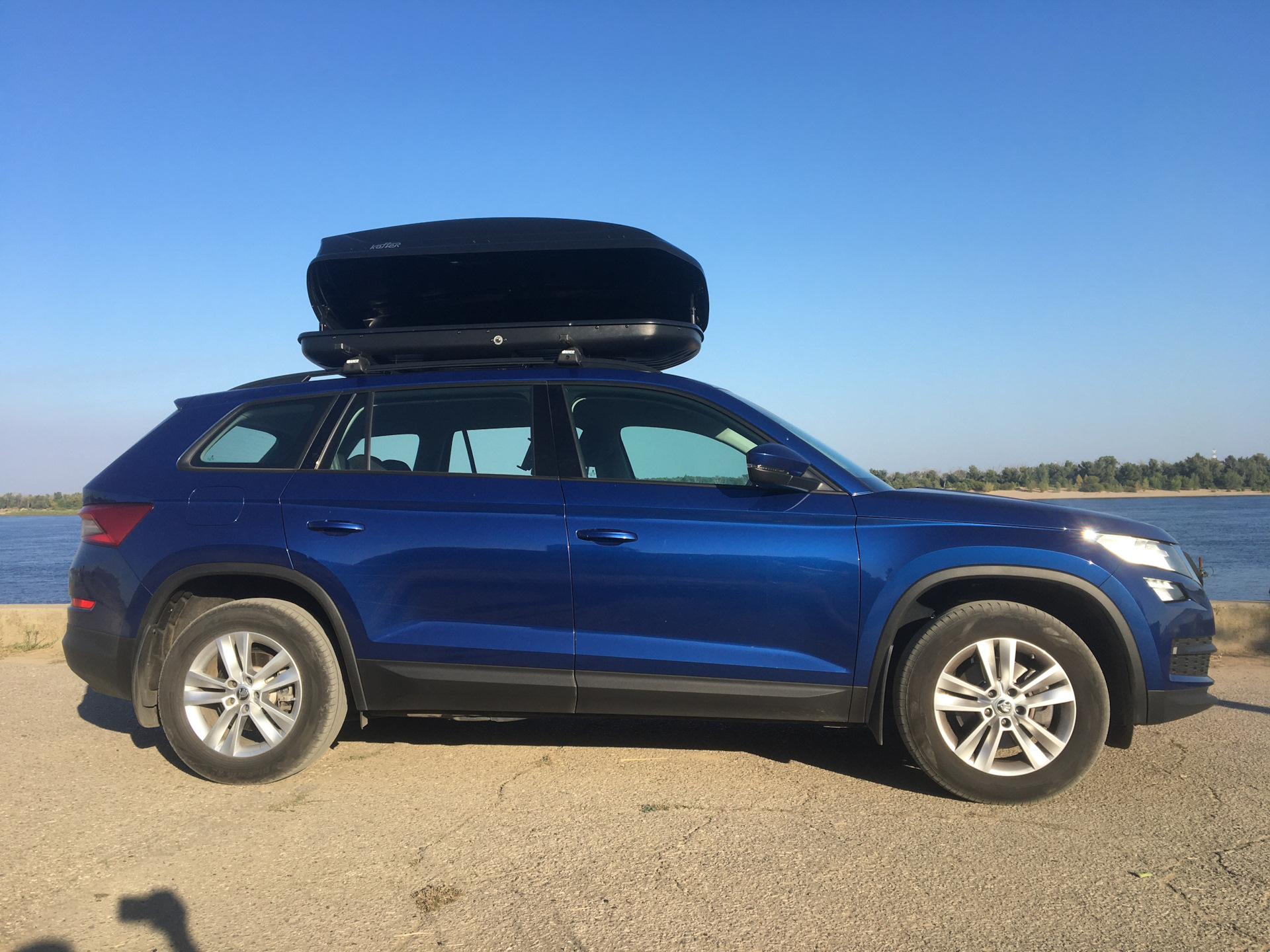 Кепочка для Шкодиака. Автобокс Koffer. — Skoda Kodiaq (1G), 1,4 л, 2018 ...
