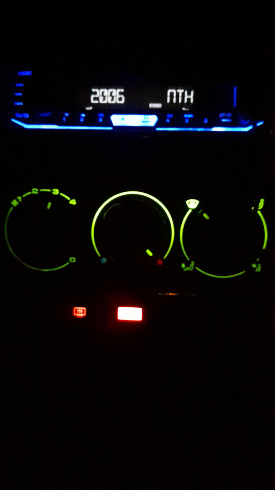 Подключение кнопки аварийки — Volkswagen Golf Mk3, 1,8 л, 1994 года ...