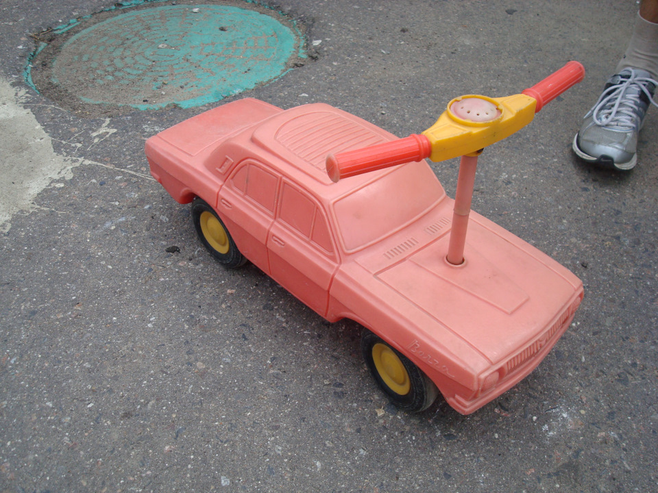 ГАЗ 24 игрушка. — Сообщество «Фотография» на DRIVE2