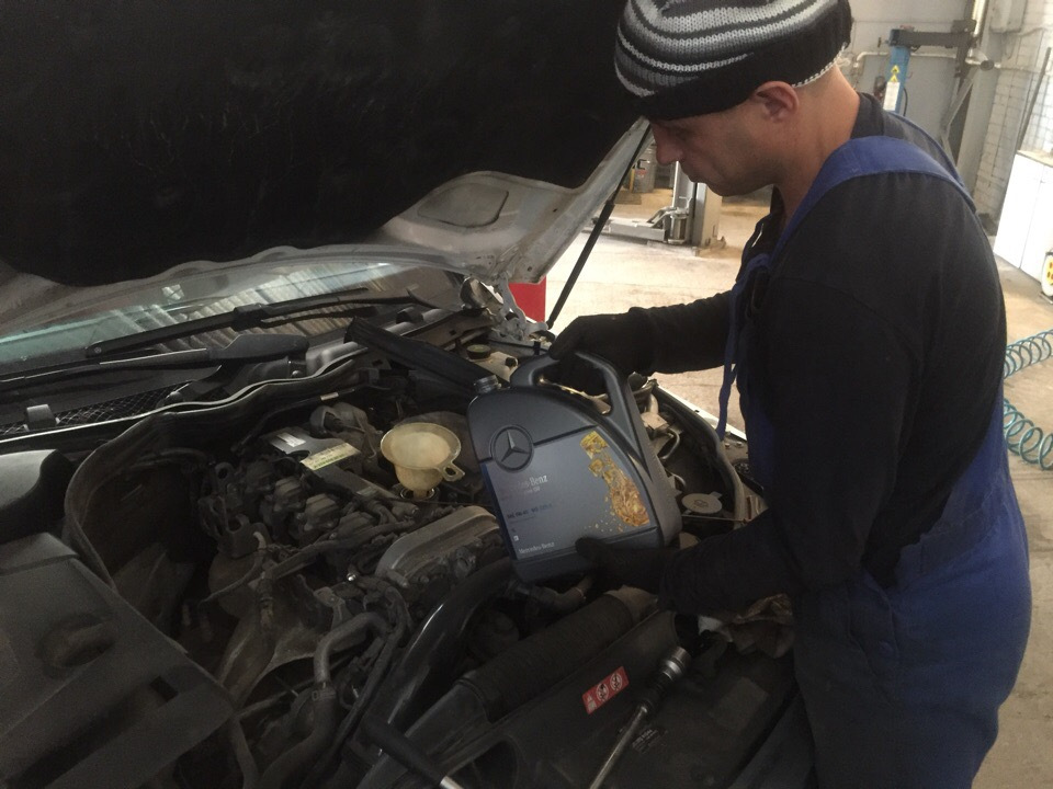 Замена моторного масла в ДВС. — СПЛИТ на DRIVE2