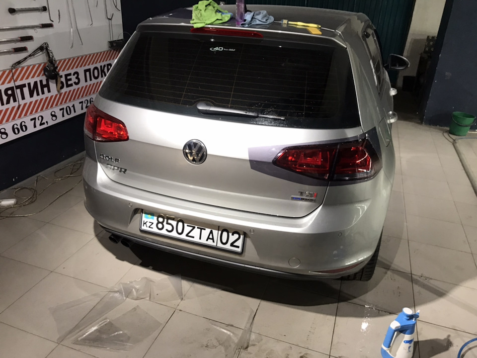 Photo from the logbook Volkswagen Golf Mk7. Found on photo: 701728