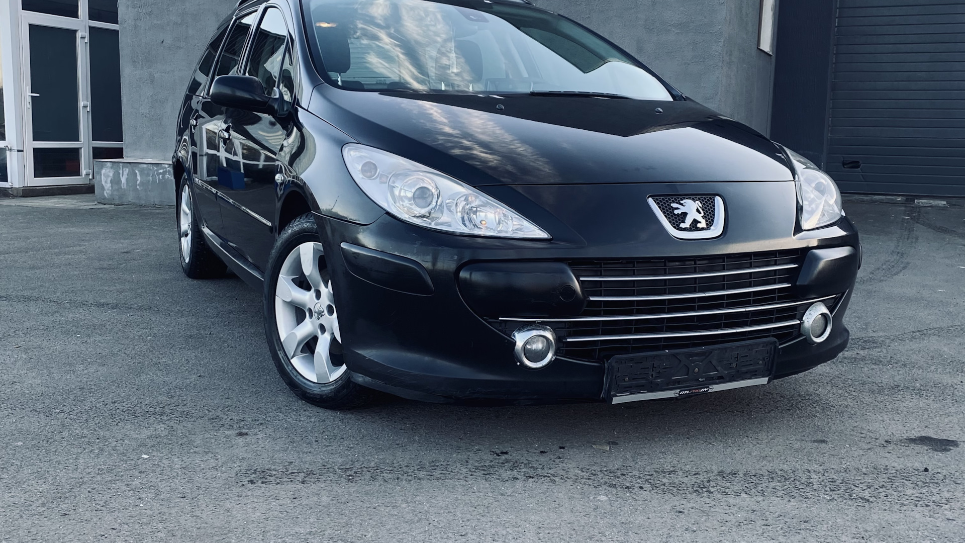 Peugeot 307 SW 1.6 дизельный 2008 | на DRIVE2